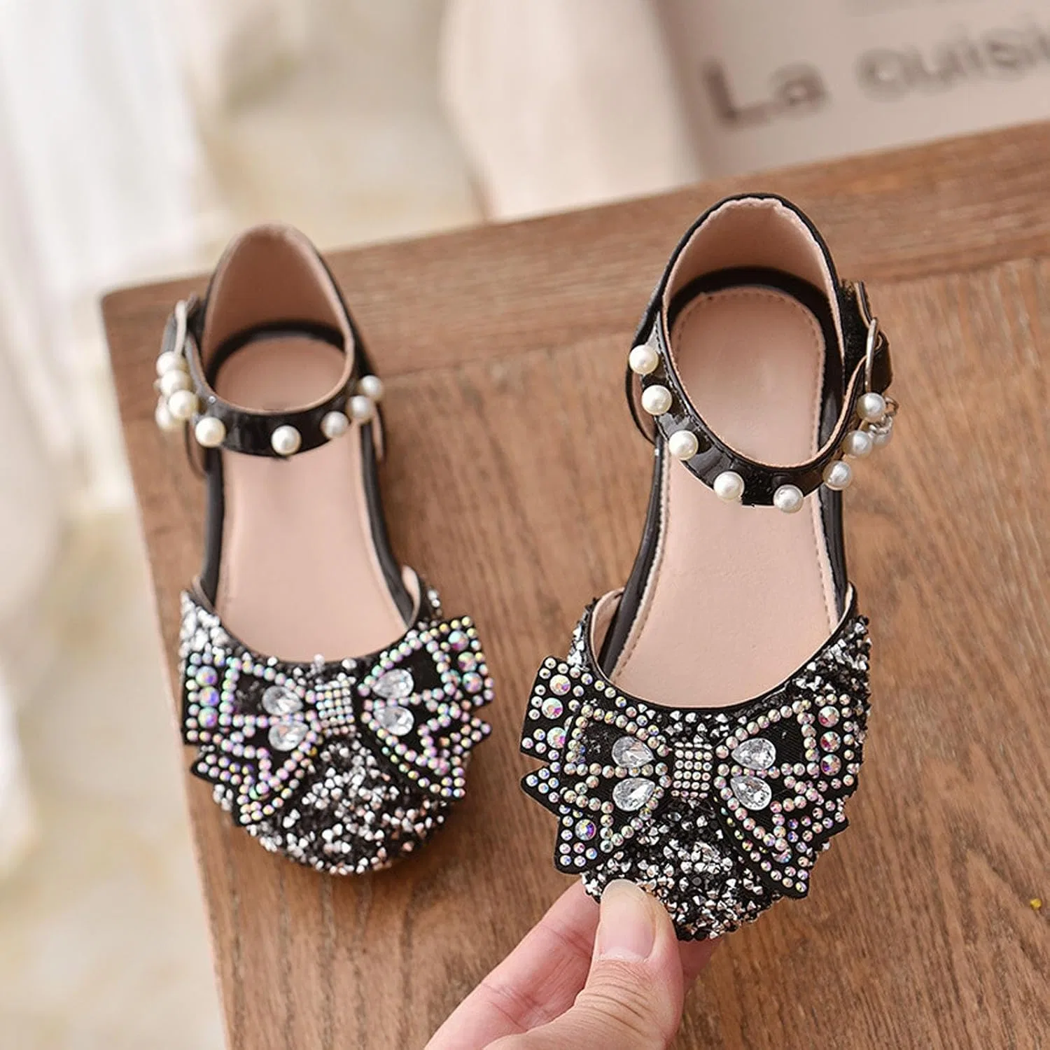 Детские туфли-балетки с блестками для девочек Mary Jane Ankle Strap Egmy, Black — фото 2