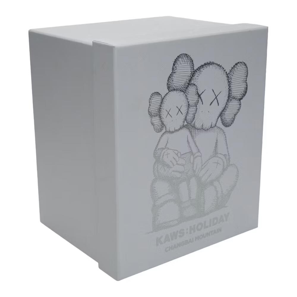 

Виниловая фигурка Kaws Holiday Changbai Mountain, белый
