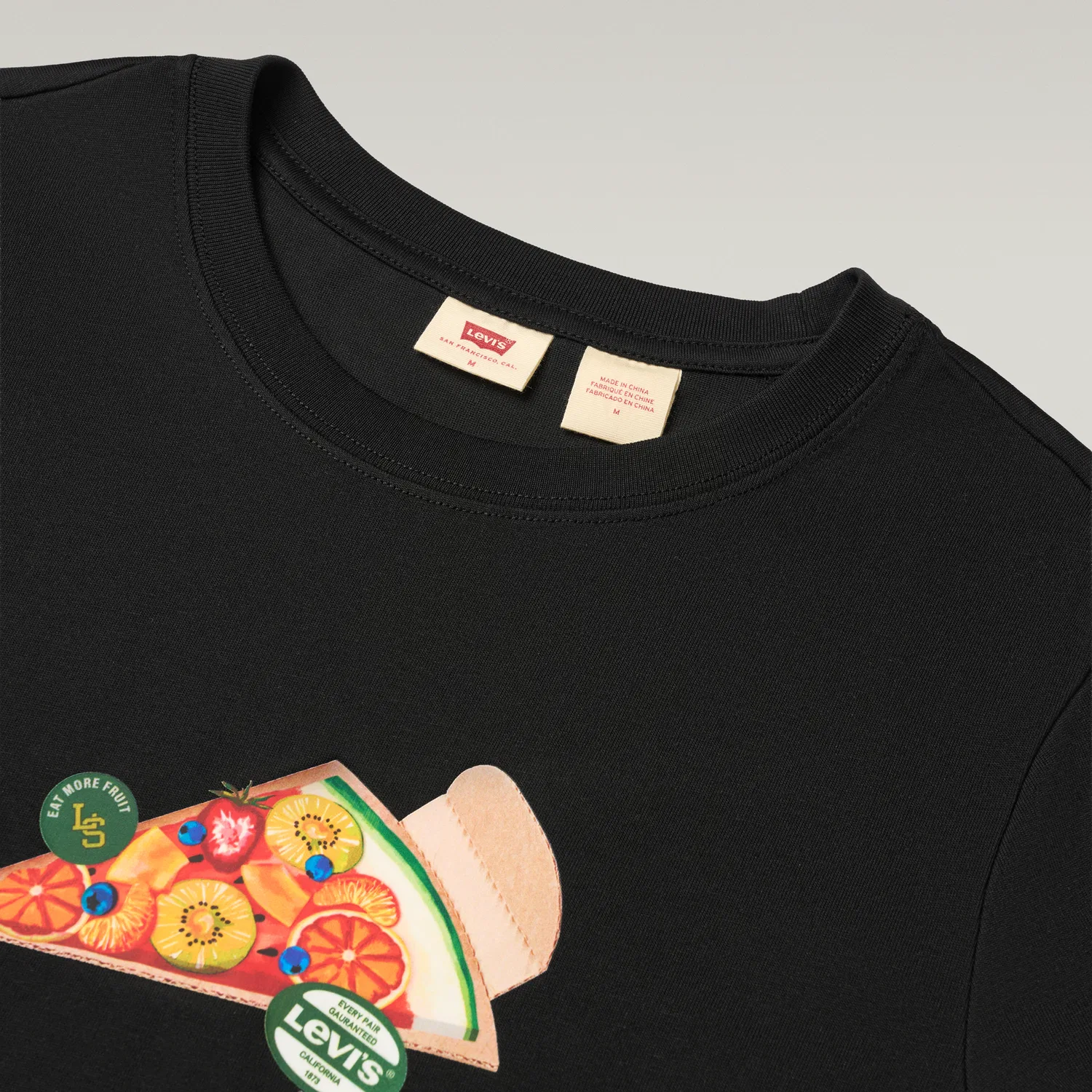 Женская футболка с круглым вырезом Levis, Black — фото 4