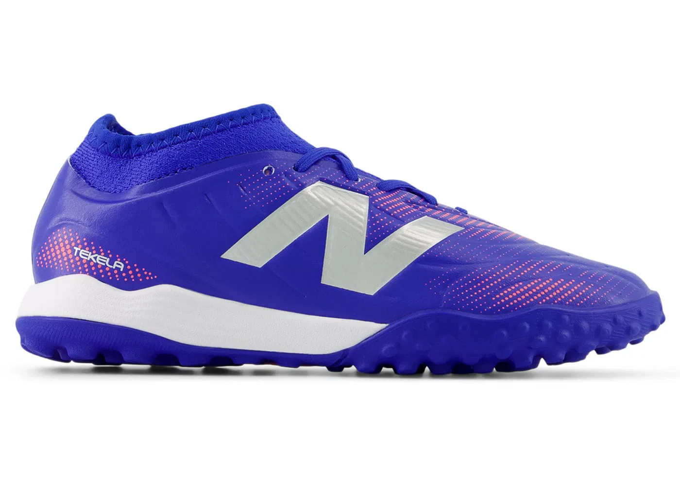 Детские бутсы с низким шнурованным верхом New Balance Tekela Team TF v5, Blue Gemstone Energy Red Silver
