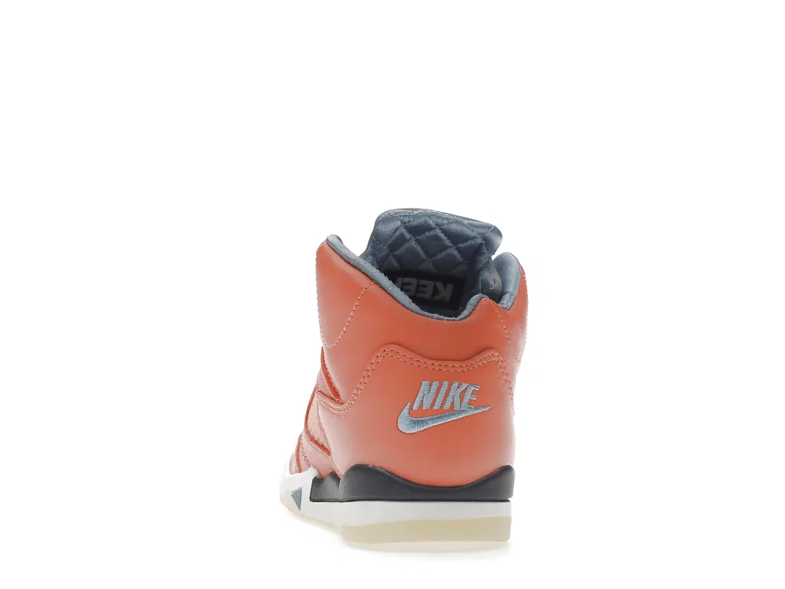 Детские кроссовки с вдохновляющим дизайном Jordan 5 Retro Jordan, Crimson Bliss/Leche Blue/Sail — фото 4