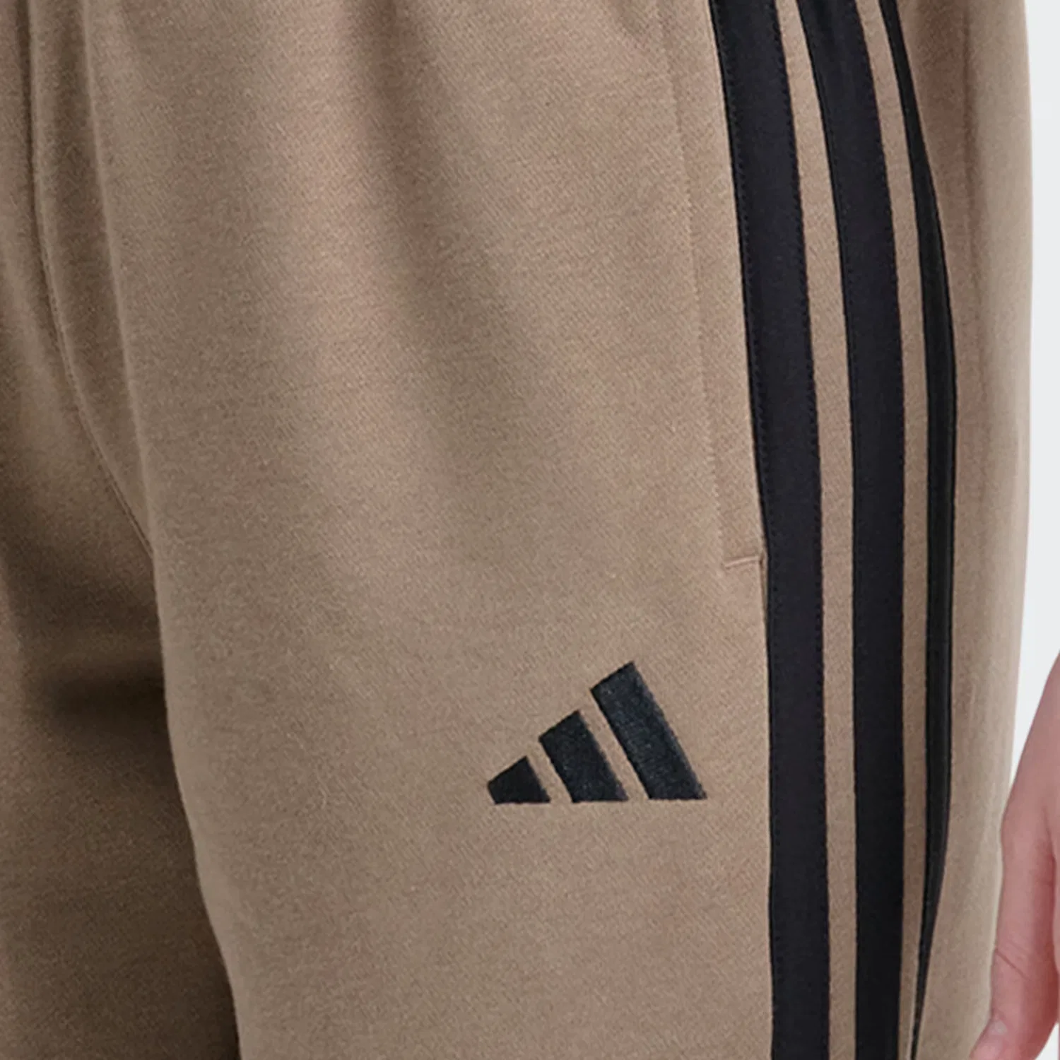 Детские брюки-джоггеры на флисе Essential 3-Stripe Adidas Sportswear, хаки — фото 3