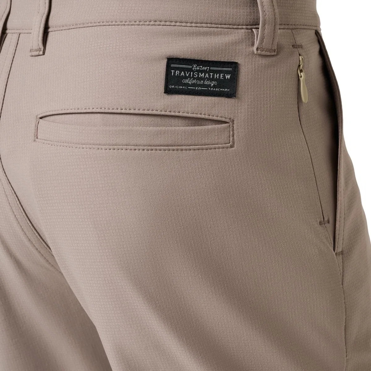 Детские брюки для мальчиков с эластичным поясом Wanderlust Golf Pant Travismathew, Khaki — фото 3