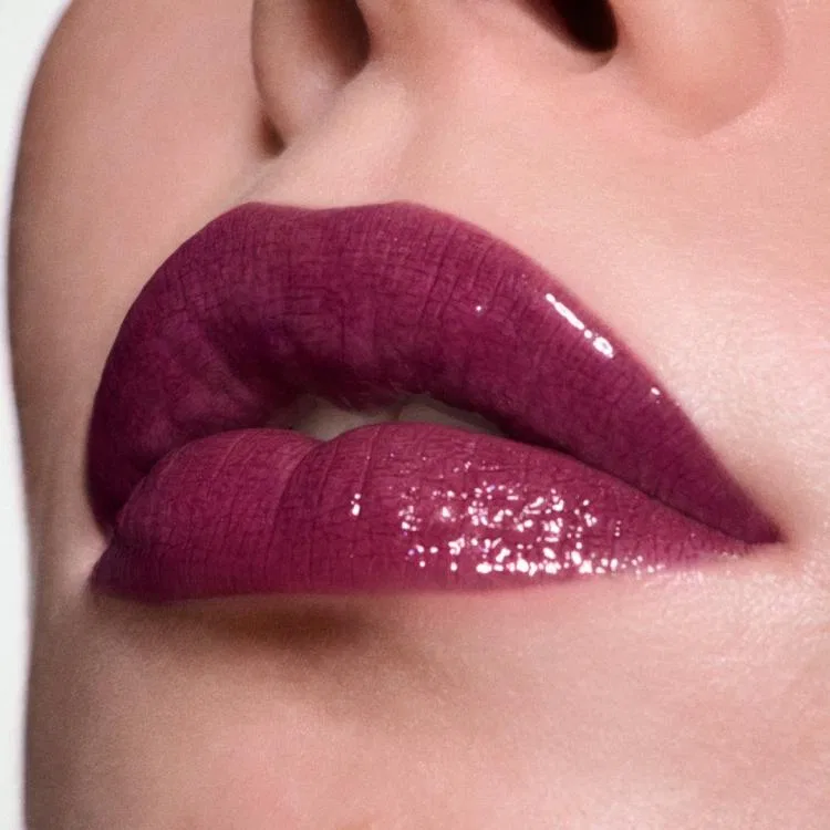 Женский блеск для губ с увлажнением, модель Gentle Brightening Bubble Lip Stain, MAC, #Lightmoth — фото 3
