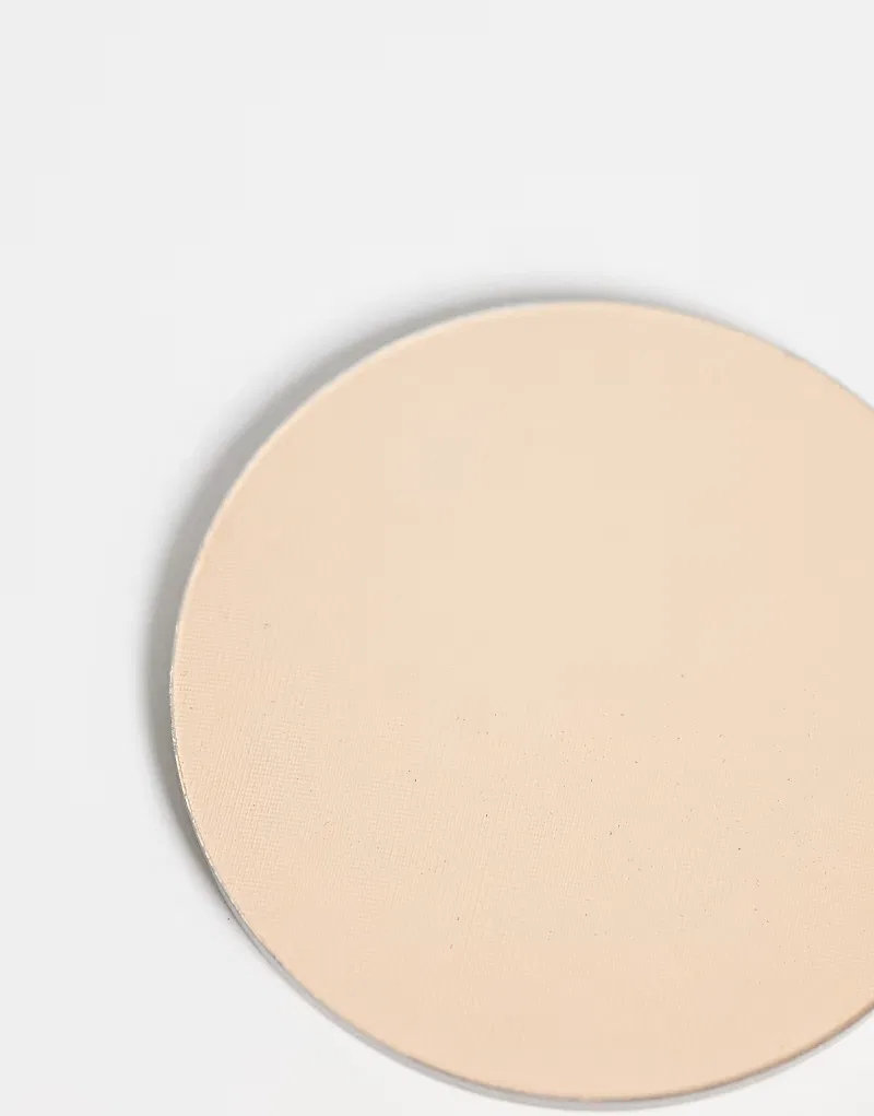 Пудра Airbrush Flawless Finish сменный блок 2 Medium Charlotte Tilbury, средний — фото 3