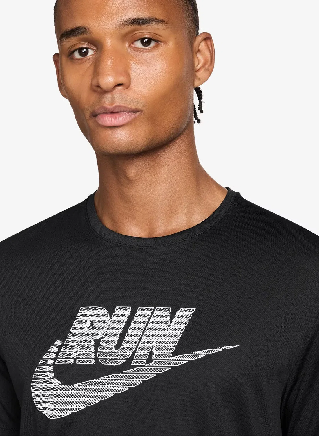 Футболка с коротким рукавом Dri-Fit uv miler run energy Nike, черный — фото 3