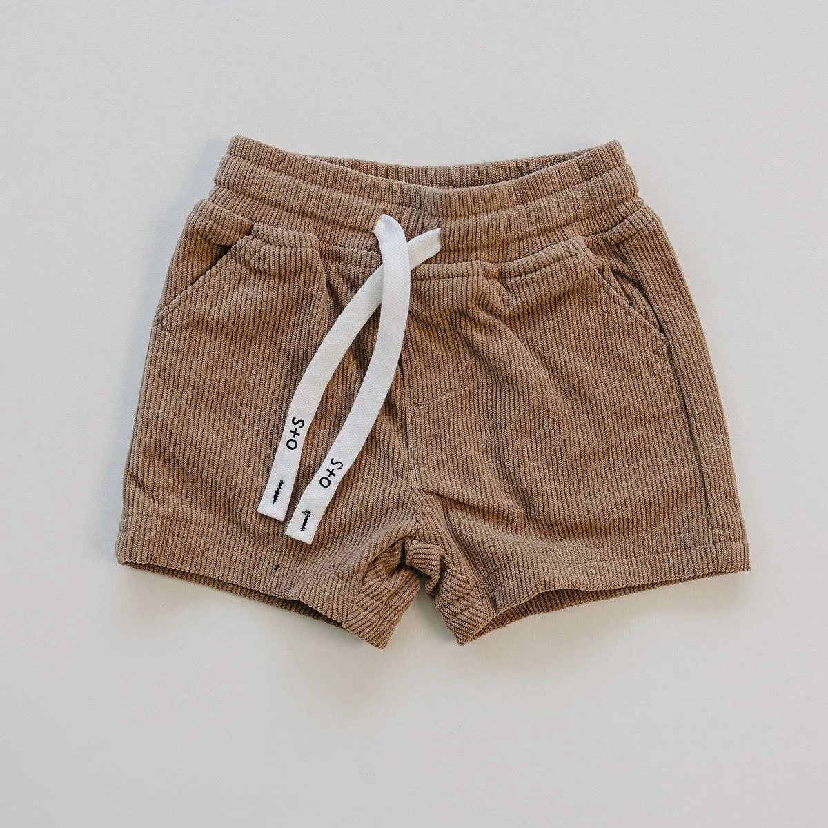 Детские шорты из вельвета с завязками Bennie Olive + Scout, Brown