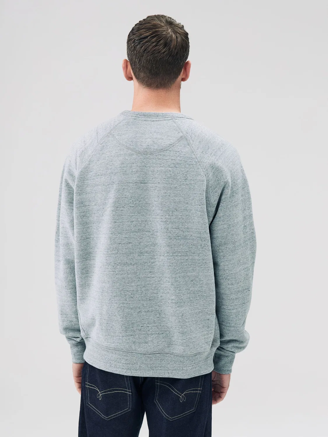 Свитшот с круглым вырезом, тяжелый, Garment Washed Next, серый меланж — фото 3