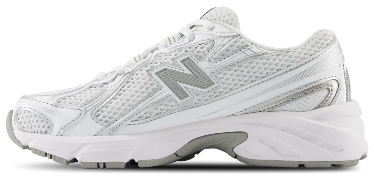 Мальчиковые кроссовки 740 New Balance, цвет White/Silver — фото 2
