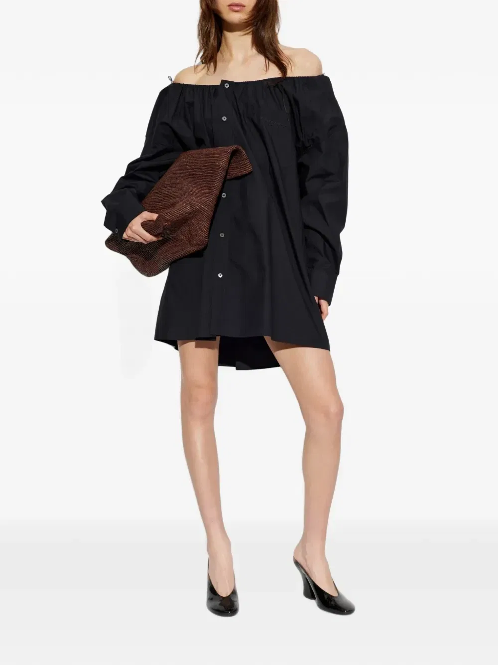 Платье мини на пуговицах с открытыми плечами Alexander Wang, черный — фото 2