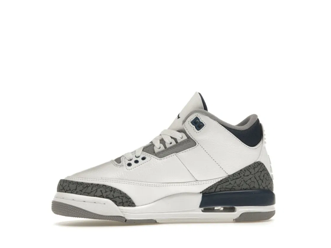 Детские кроссовки Lifestyle с принтом Jordan 3 Retro Jordan, White/Midnight Navy/Cement Grey/Black — фото 3
