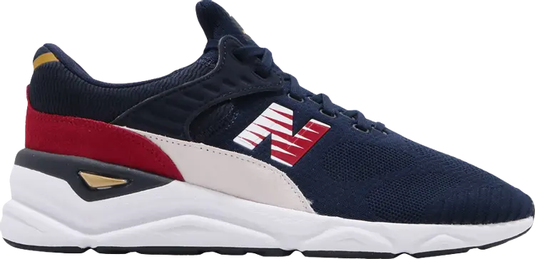 

Кроссовки New Balance X-90 'Navy Red White', синий