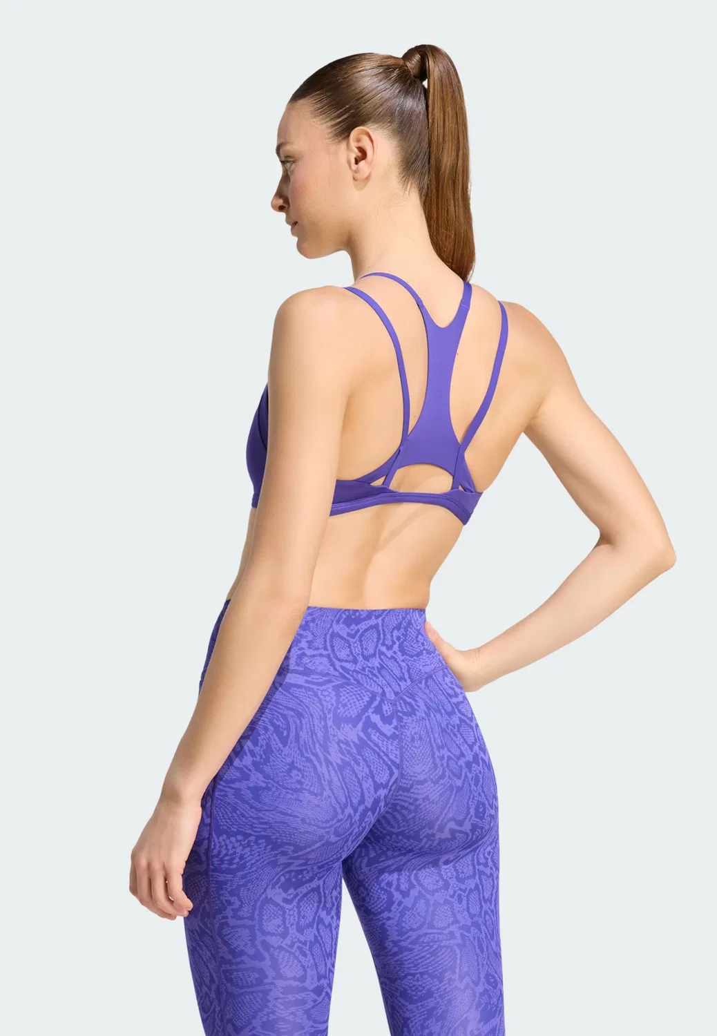 Спортивный бюстгальтер Adidas Performance Bralette Optime Workout фиолетового цвета — фото 4