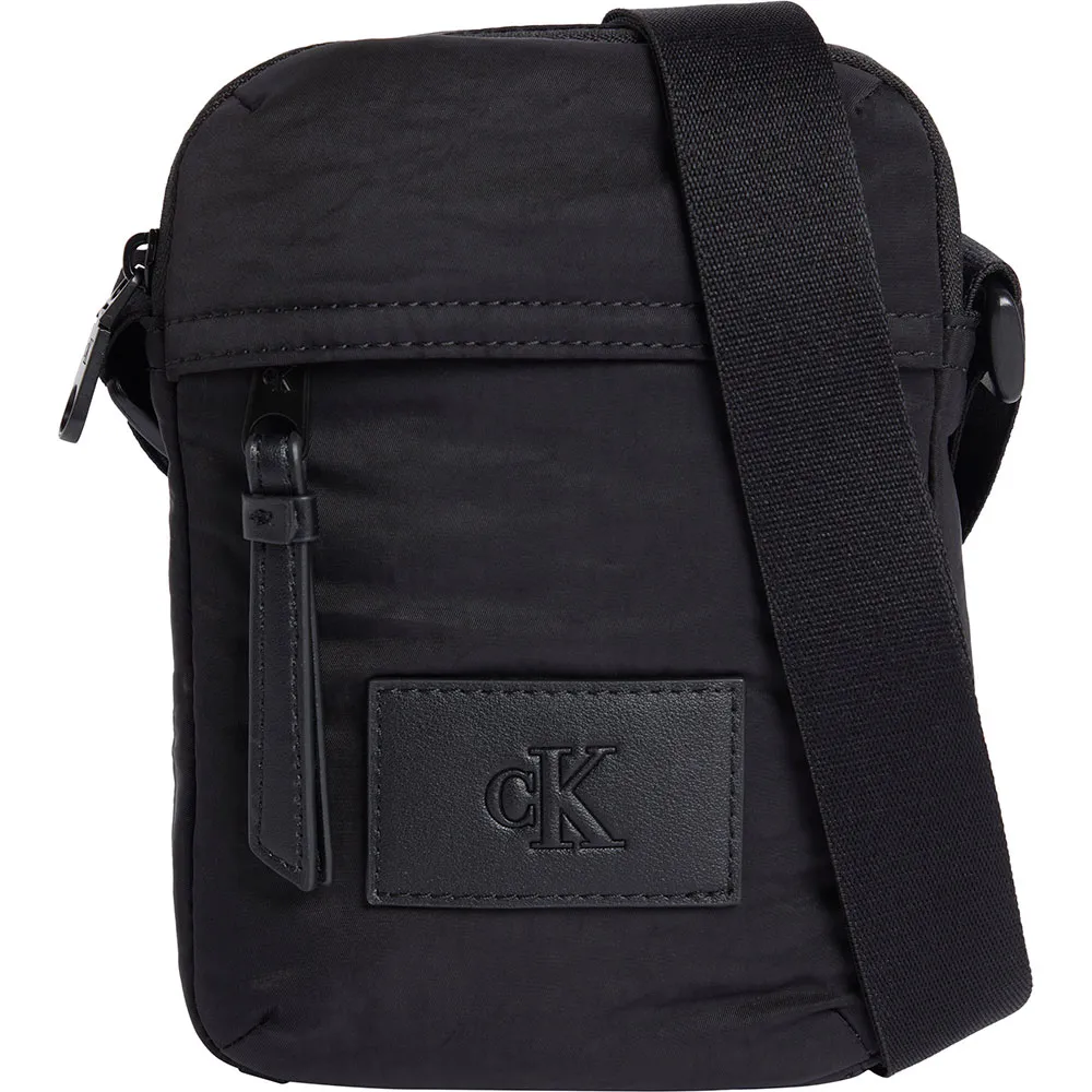 

Сумка кросс-боди Calvin Klein Jeans Metro Reporter NY, черный