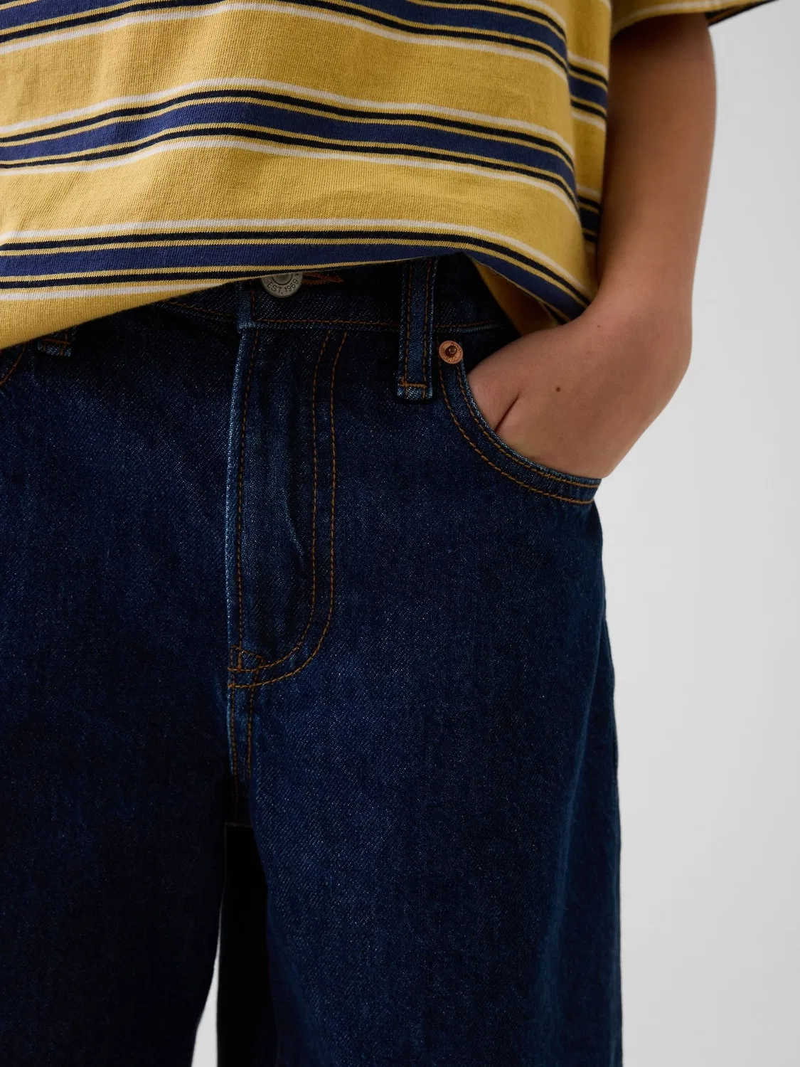 Шорты джинсовые свободные Gap Dark Wash, Dark Wash — фото 4