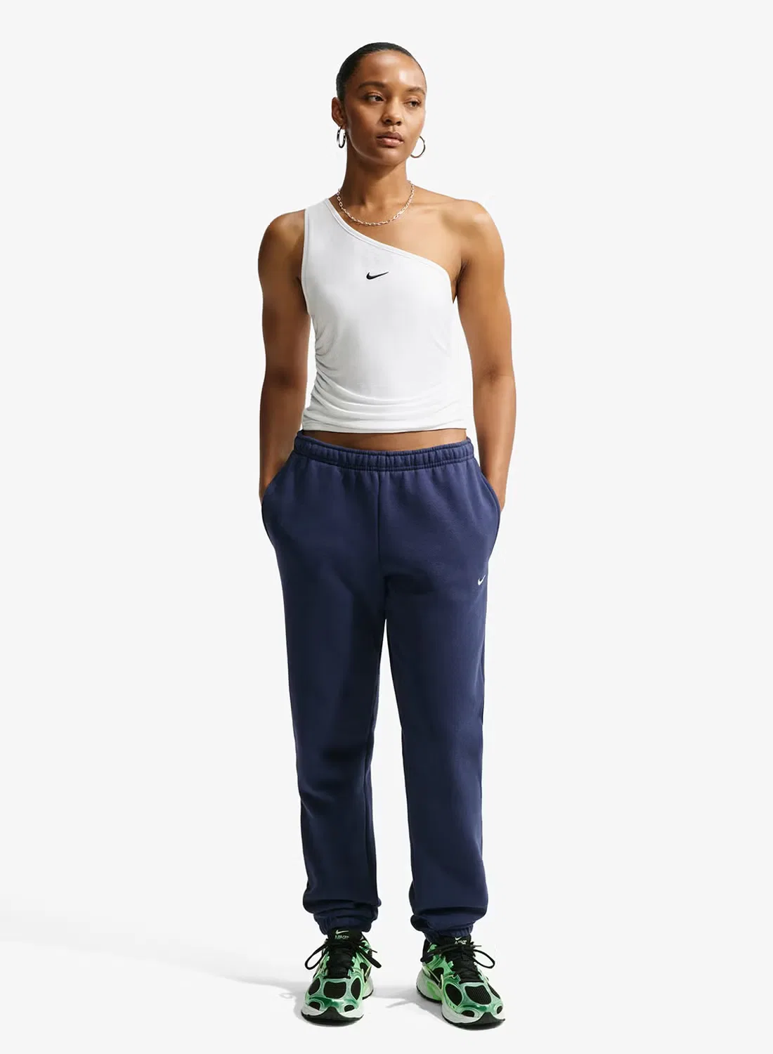 Майка на одно плечо асимметричная Nike, белый