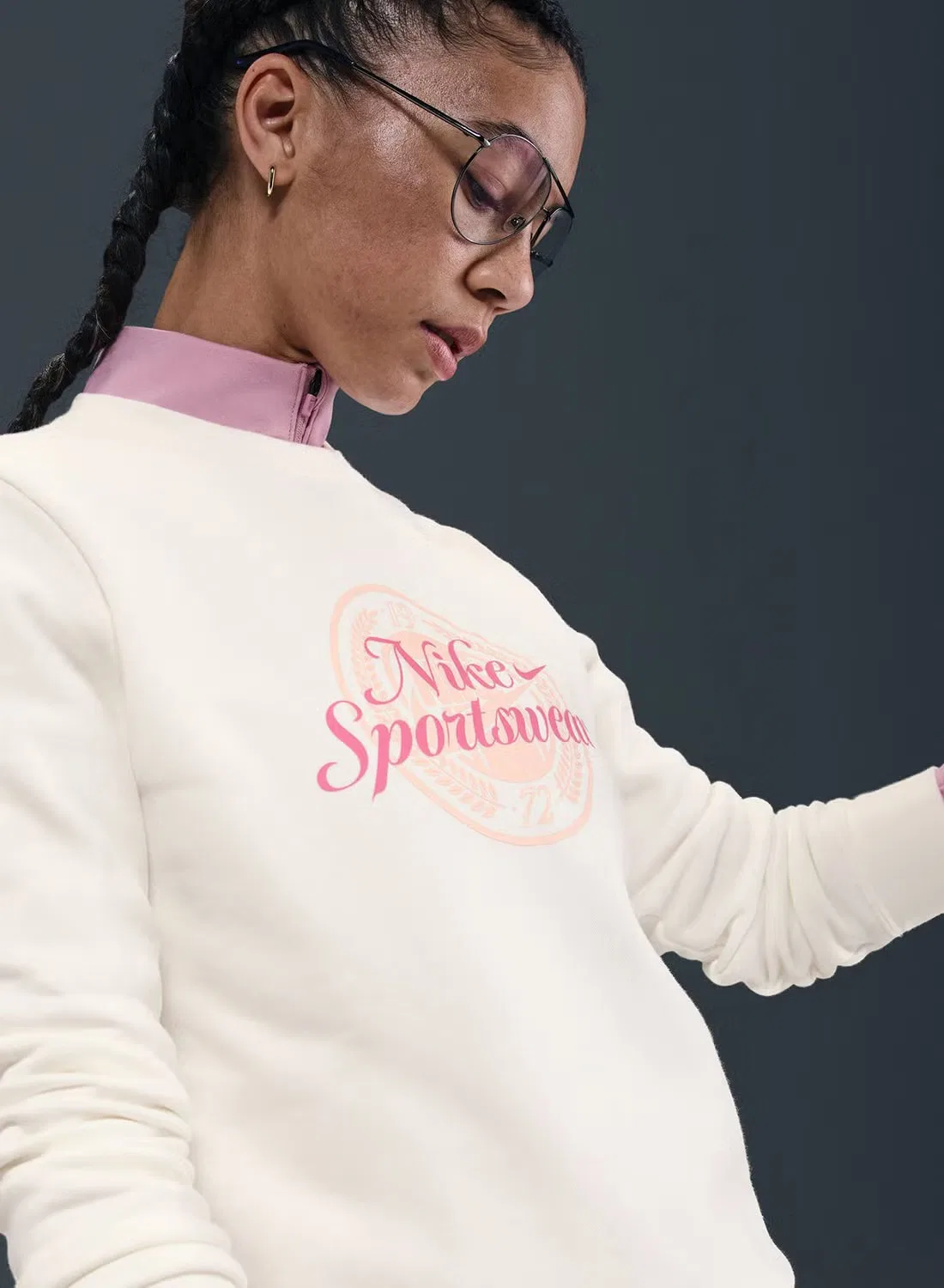Свитшот с принтом Nsw Club Fleece Graphics Nike, розовый — фото 4