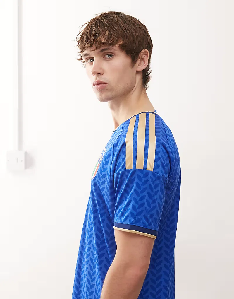 Домашняя футболка Adidas сборной Италии на Чемпионат мира 25/26, синяя — фото 4