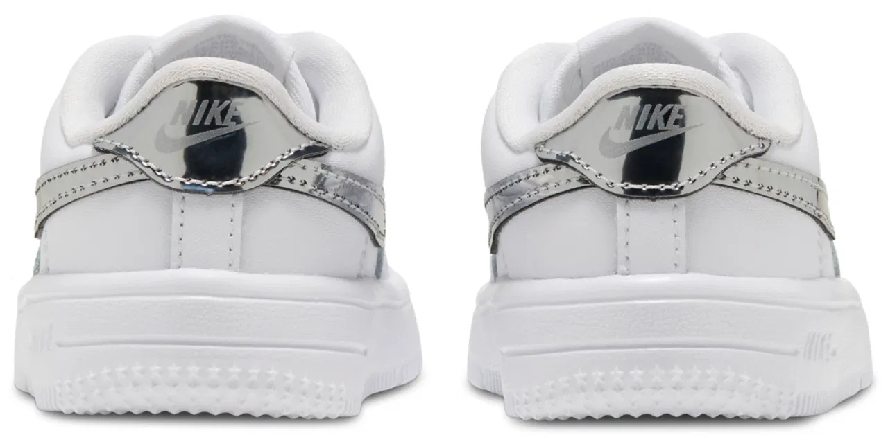 Детские кроссовки для девочек с классической шнуровкой Nike Air Force 1 Low Lace, белый/черный/серебристый — фото 3