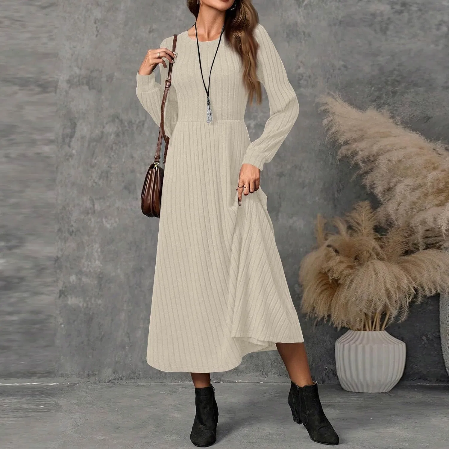 Женское трикотажное макси-платье свободного кроя A-line, Beige — фото 2