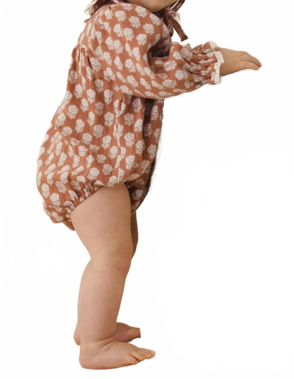 Детский боди-комбинезон для девочек с длинным рукавом и воротником Callie Romper Rylee + Cru, розовый — фото 2