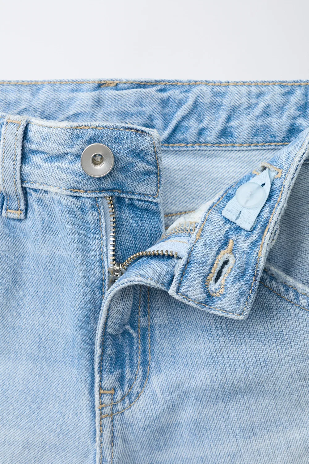 Длинные бермудские шорты с рваными элементами ZARA, Light Blue — фото 3