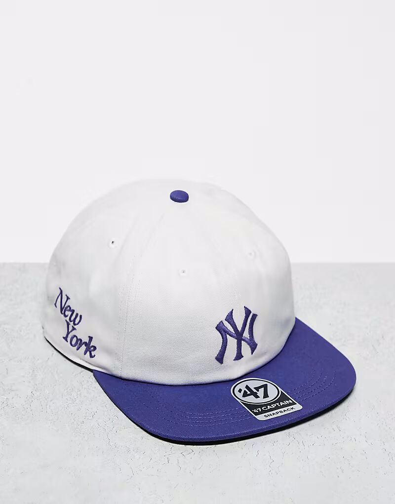 

Кепка 47 Brand NY Yankees с прямым козырьком в бежево-синем цвете