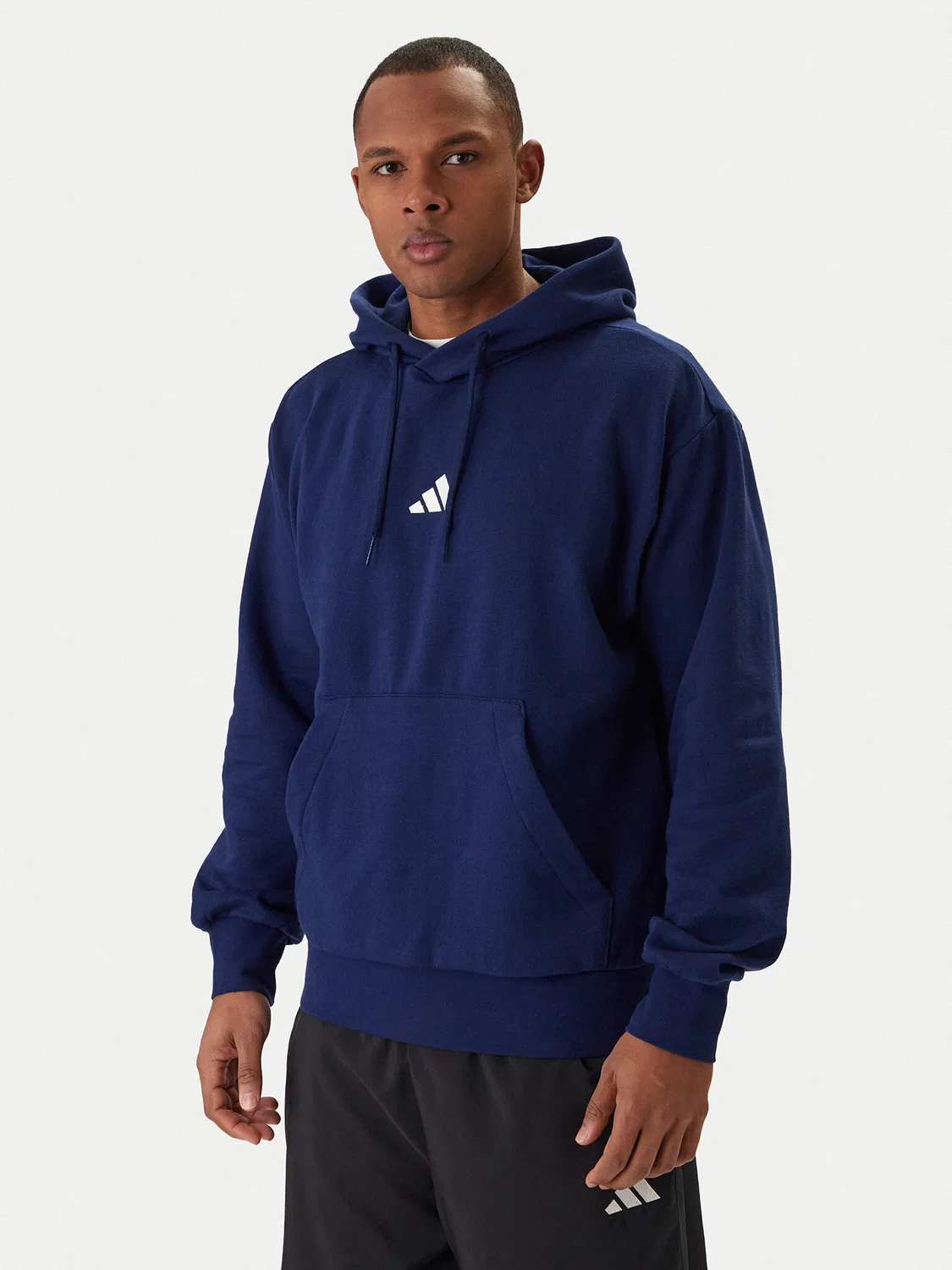 Мужская толстовка стандартного кроя Essentials Feel Cozy Adidas, темно-синий