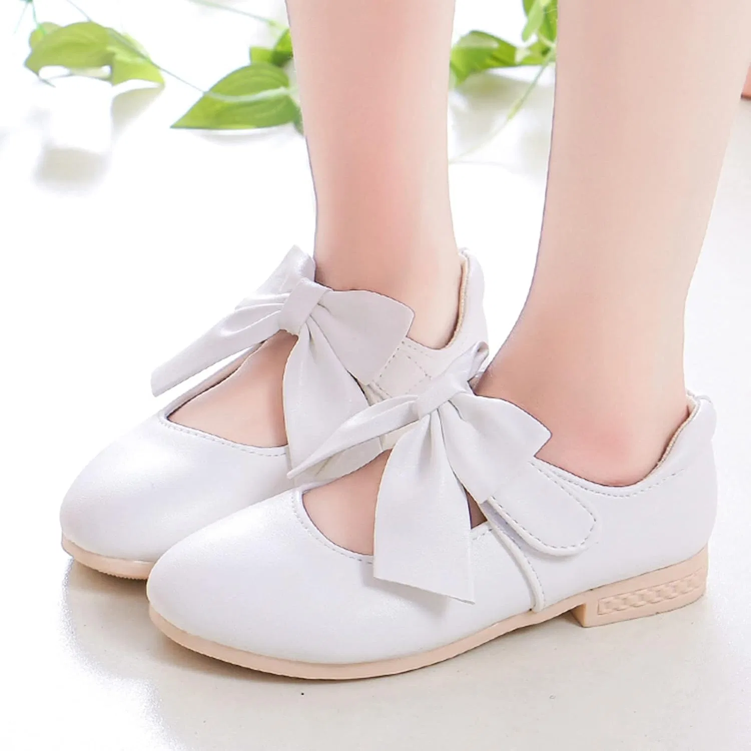 Детские балетки для девочек с бантом Mary Jane Flats, White — фото 4
