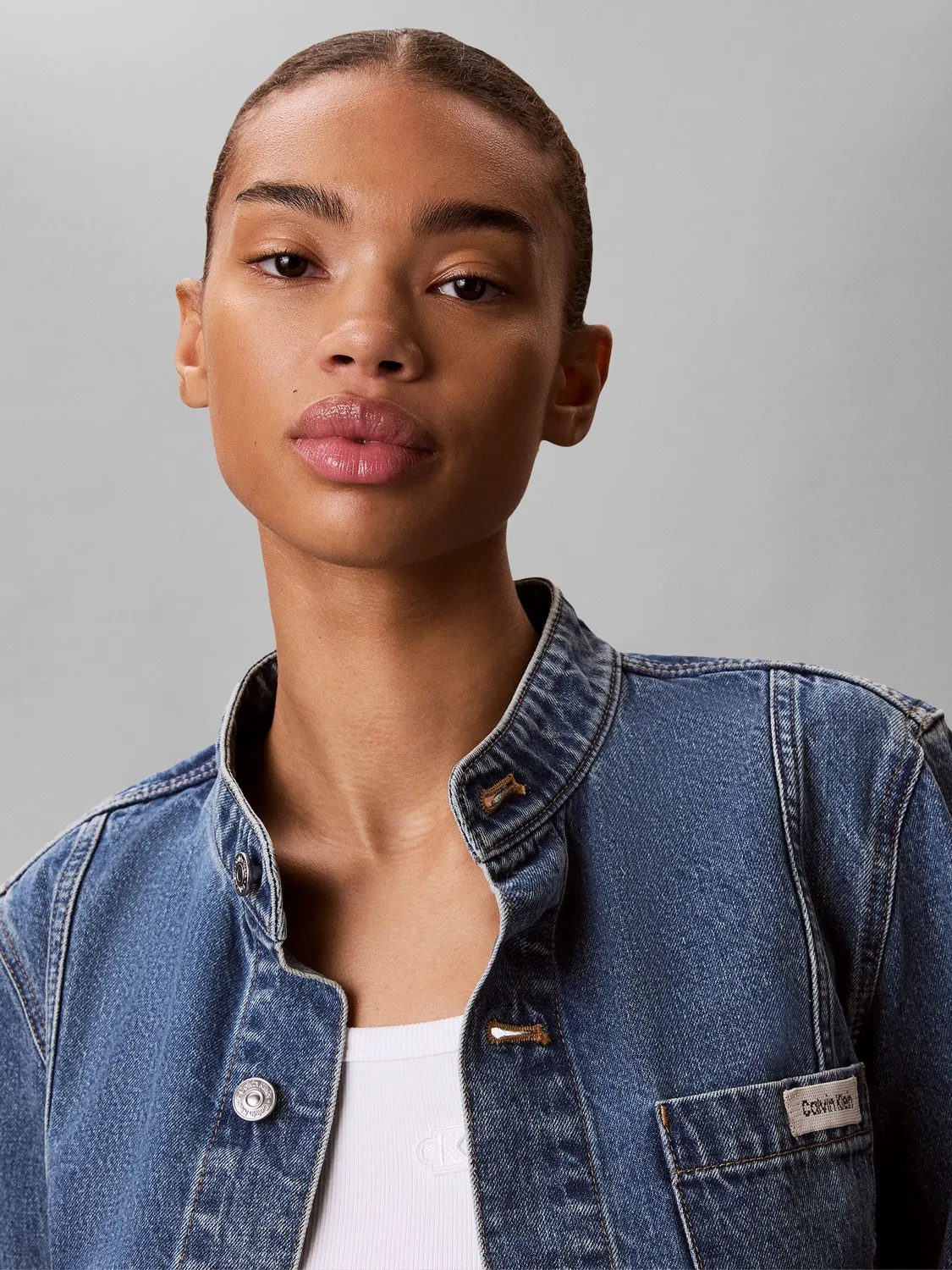 Джинсовая куртка, укороченная Calvin Klein, голубой — фото 4