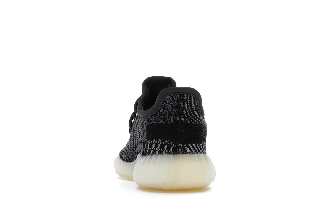 Детские кроссовки Lifestyle с верхом PrimeKnit Adidas Yeezy Boost 350 V2 Carbon, Carbon — фото 4