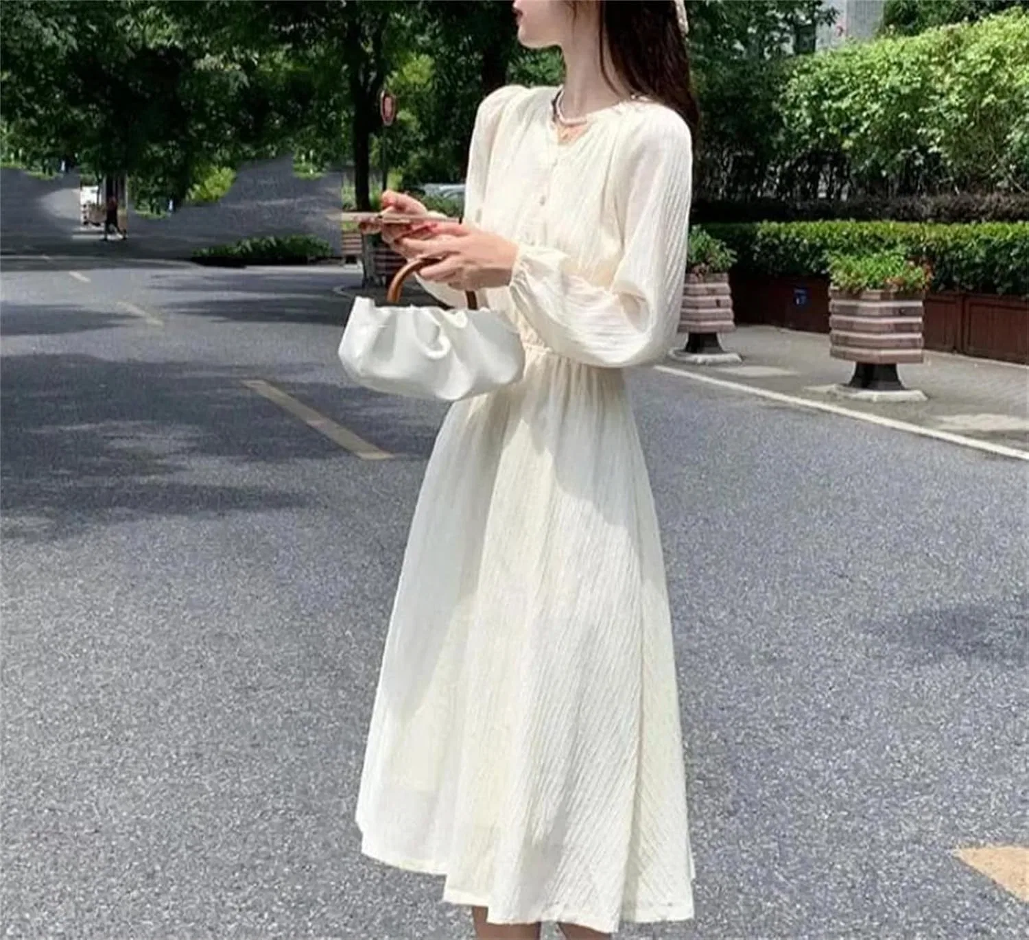 Женское платье с аппликацией A-силуэта Generic, White — фото 2