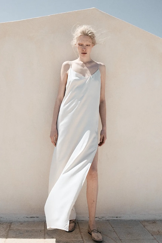 

Платье Feu Muuv., бежевый