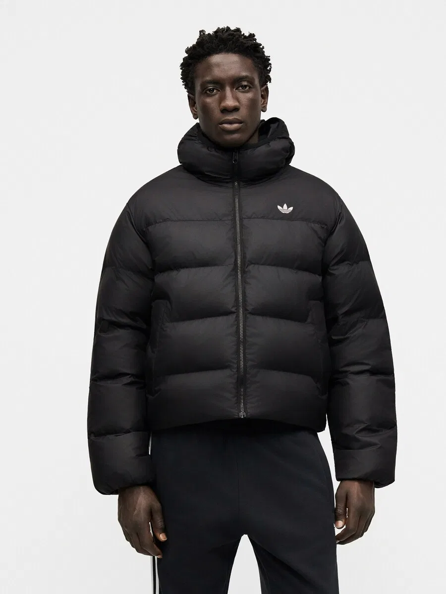 Зимняя куртка ADIDAS ORIGINALS 'HOODED REGEN' черного цвета — фото 2