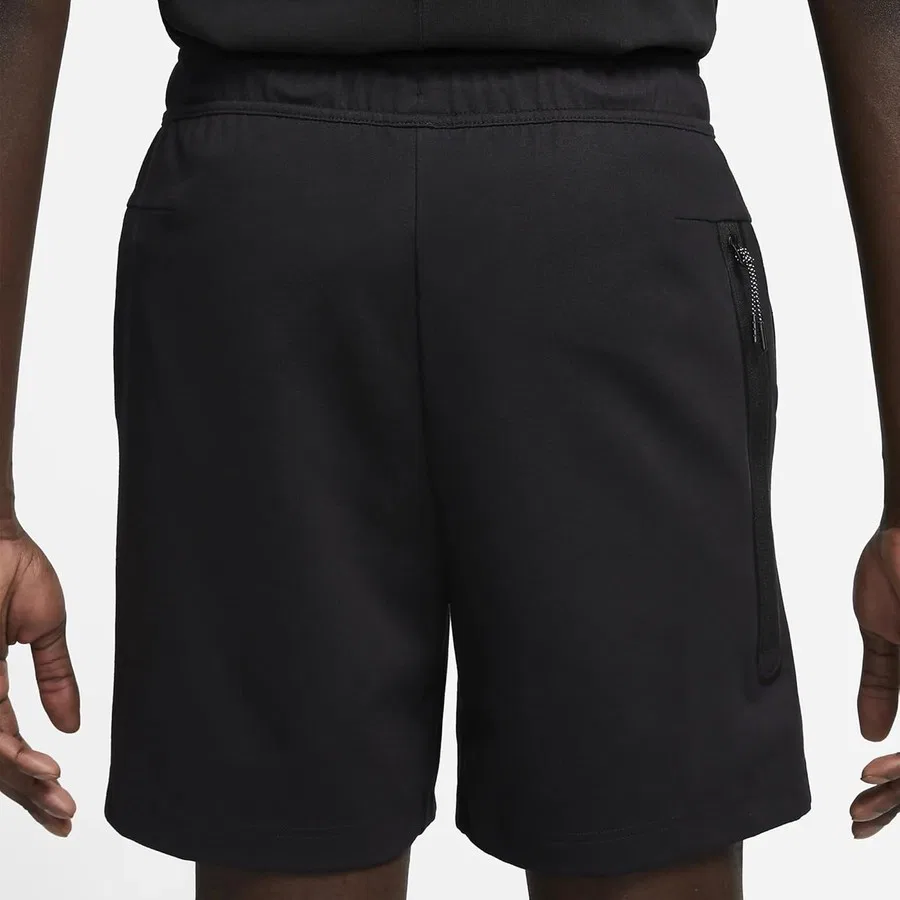 Шорты спортивные с принтом Nike Tech Lightweight, Черный — фото 2