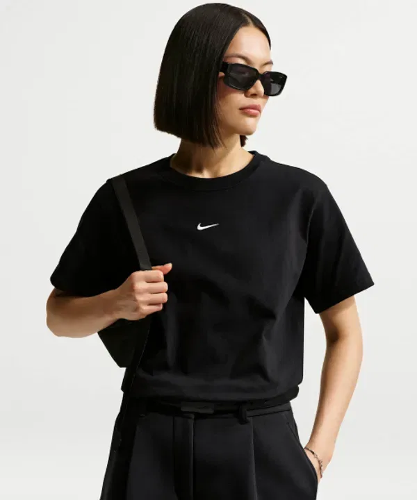 Футболка оверсайз с коротким рукавом Nike, черно-белая