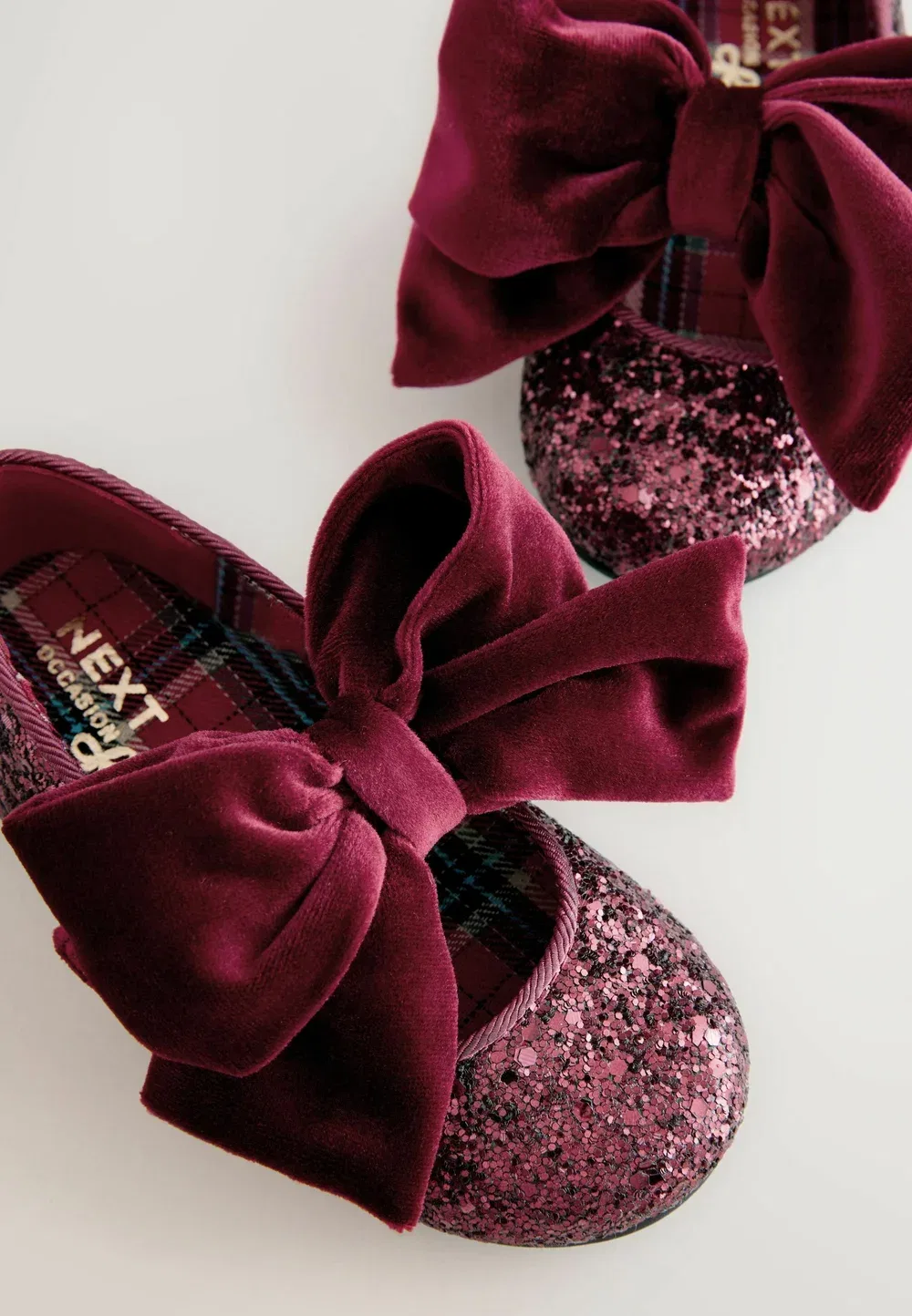 Обычный крой - туфли-мэри-джейн - балетки с ремешком на щиколотке Next, Burgundy Red Glitter Big Bow — фото 4