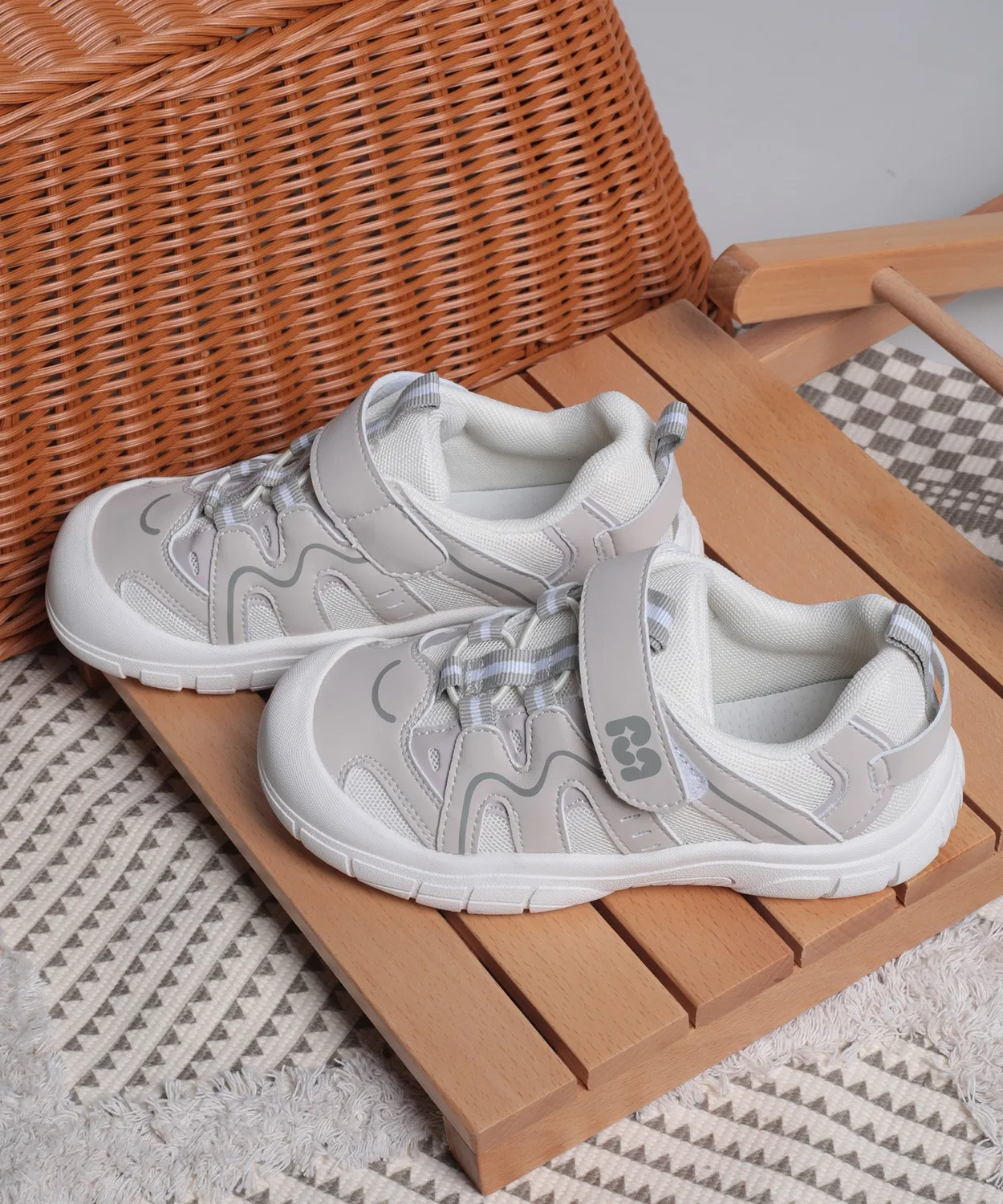 Детские кроссовки с многослойным дизайном, на липучке, shoes365, Off White