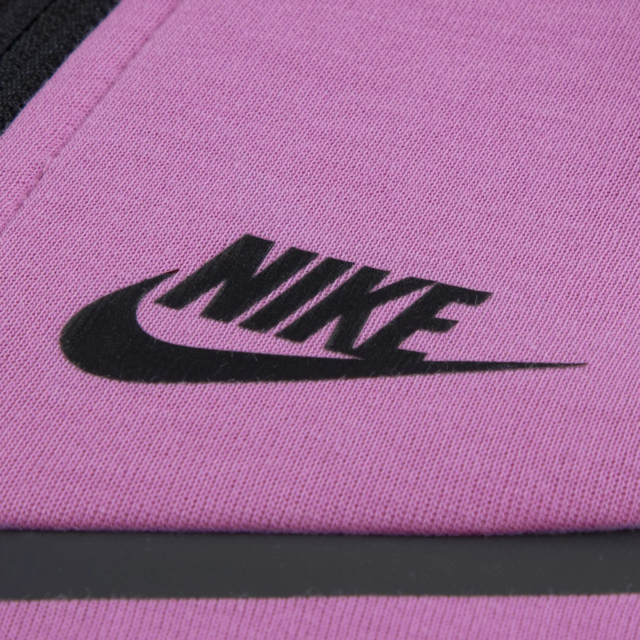Детский костюм для девочки Tech Fleece Full-Zip Nike, фиолетовый/черный — фото 3