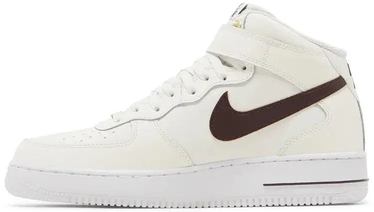Детские кроссовки с высоким верхом Air Force 1 Mid '07 LV8 40th Nike, Sail Malachite — фото 2