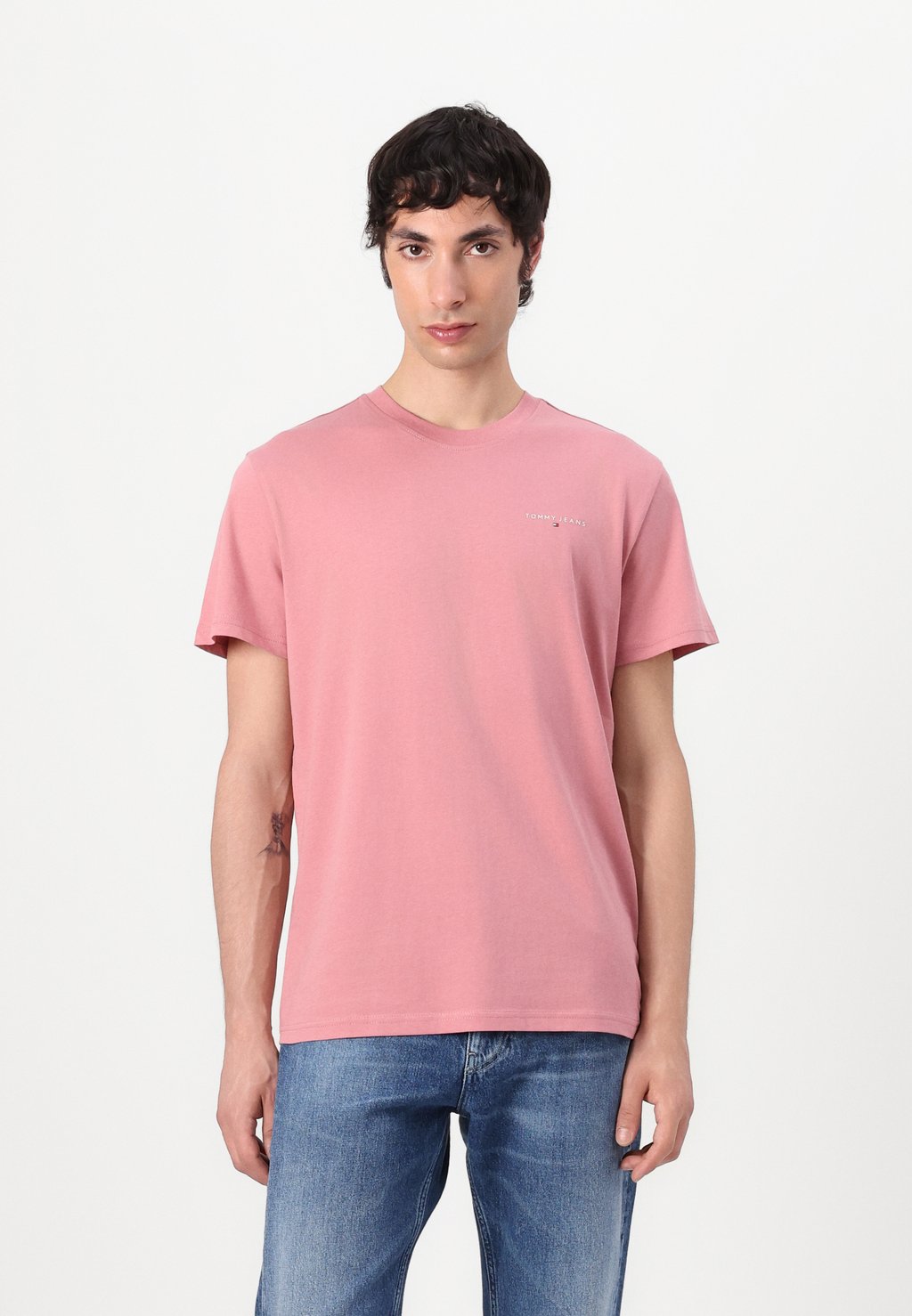 

Базовая футболка LINEAR CHEST TEE Tommy Jeans, розовый
