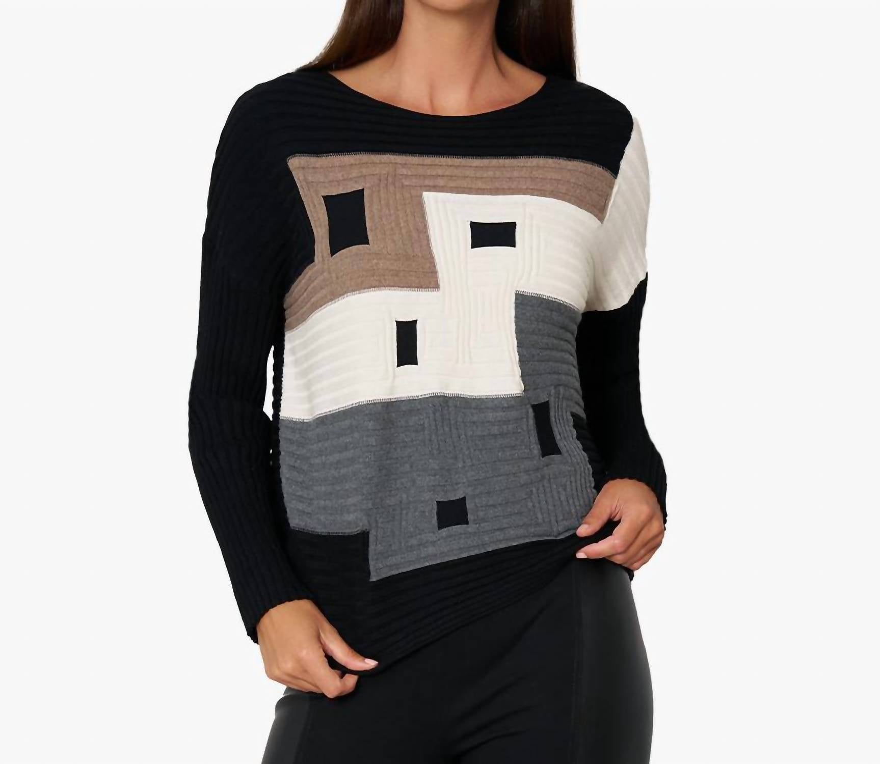 

Свитер Spotlight в черном цвете Stella Carakasi, Black Color Block