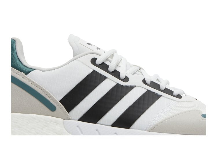 Кроссовки Adidas ZX 2K Boost, белый — фото 2