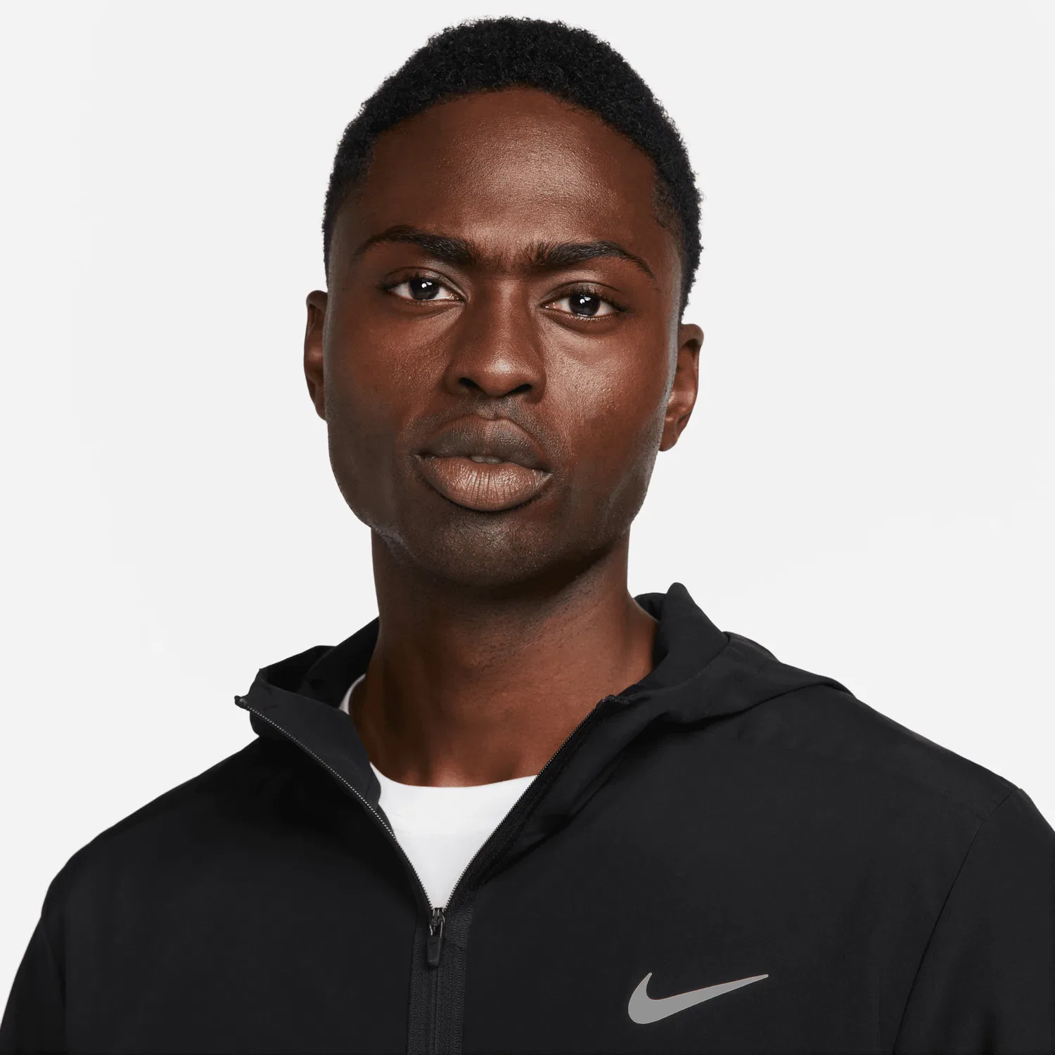 Мужская тренировочная куртка с капюшоном Nike, Black/Reflective Silver — фото 4
