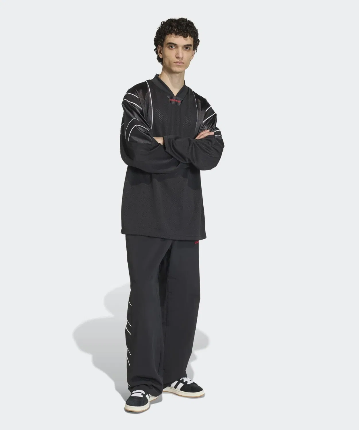 Мужское/Женское лонгслив с V-образным вырезом из сетки Adidas, Черный — фото 3