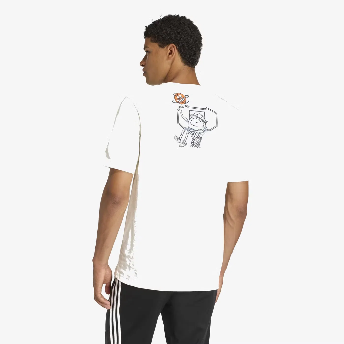 Футболка с принтом Earth Day Basketball Graphic Adidas, белый — фото 3