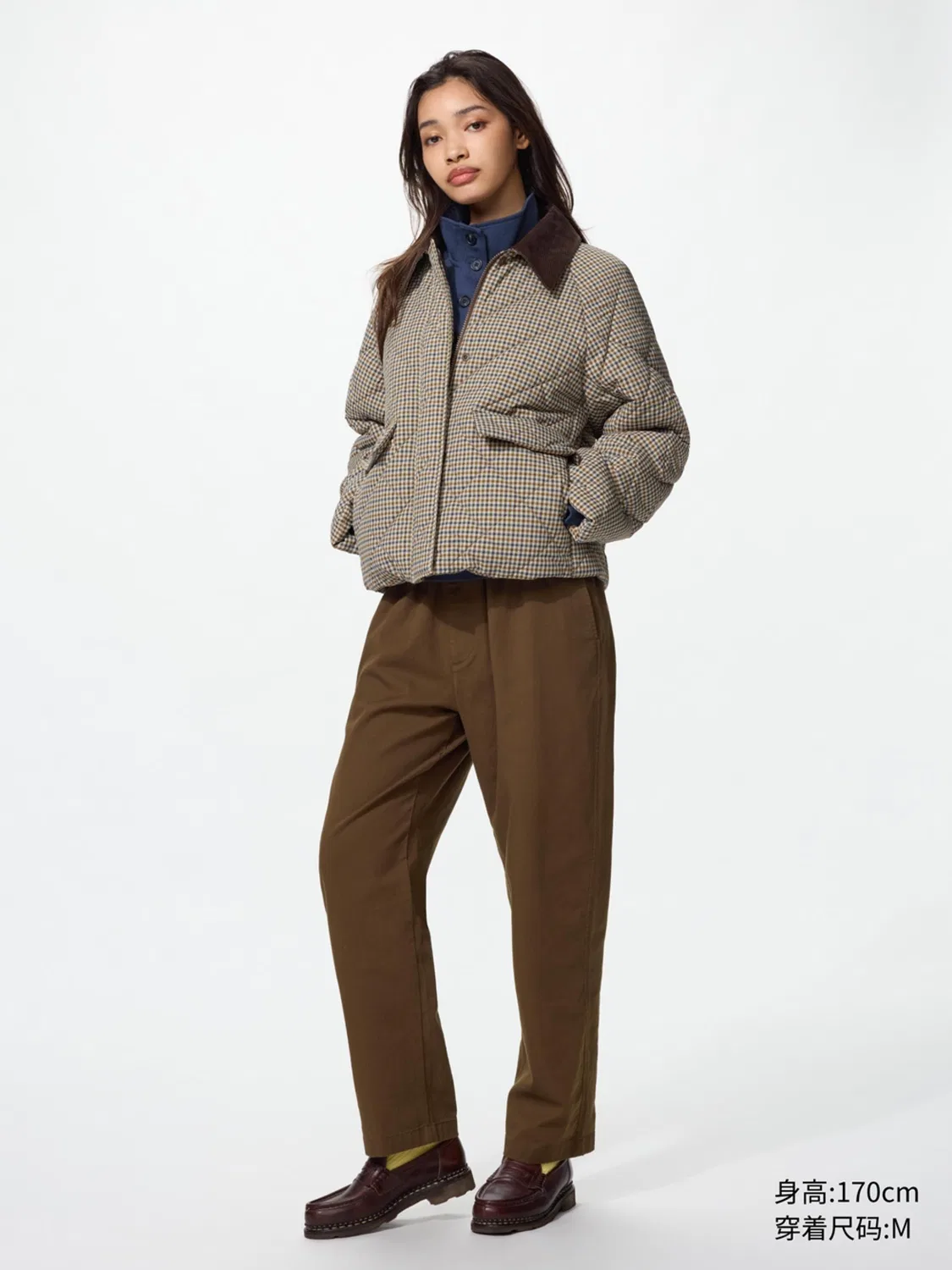 Брюки чинос хлопковые с эластаном Uniqlo, коричневый — фото 2