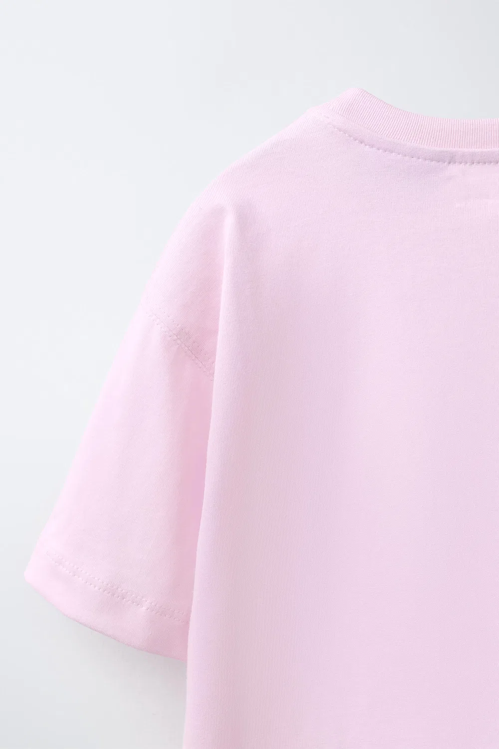 Футболка с принтом KPOP DEMON HUNTERS NETFLIX ZARA, Pastel Pink — фото 4
