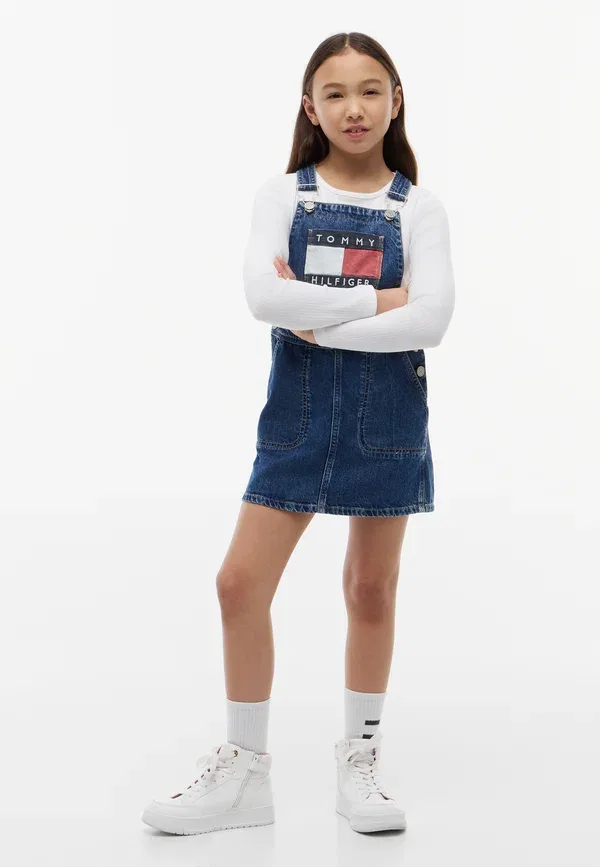 Платье джинсовое Dungaree dress heritage flag Tommy Hilfiger, Denim Medium