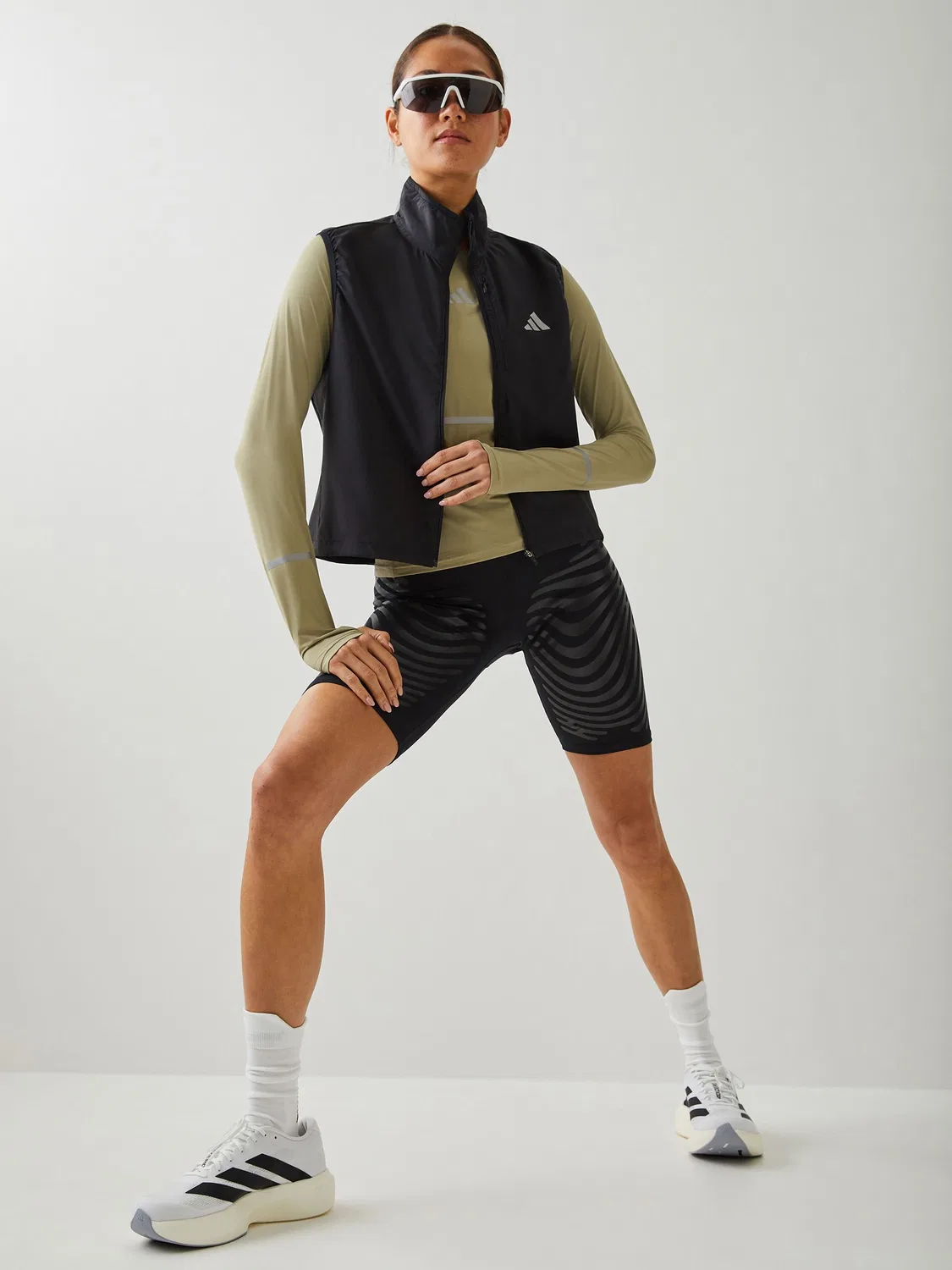 Жилет беговой Adi365 Running Essentials adidas, черный — фото 3